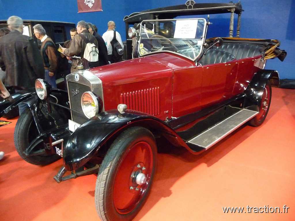 2011_epoquauto (25).jpg - 05/11/2011 - 69000 LYON - EPOQU'AUTO - 33ème Salon International Autos & Motos Anciennes - Ventes aux enchères Osenat - BERLIET Type VH - 1923 - 12 HP " Le Mans "